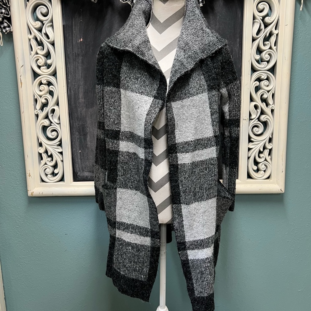 Cyrus Longline Open Plaid Cardigan